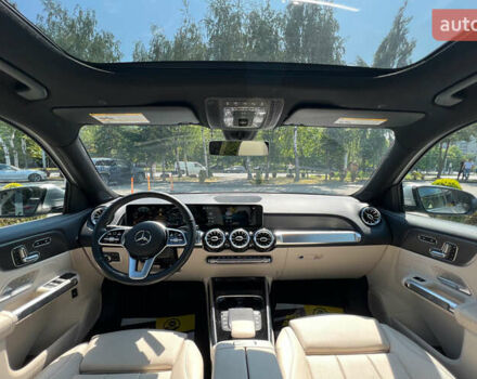 Серый Мерседес GLB-Class, объемом двигателя 2 л и пробегом 21 тыс. км за 33900 $, фото 12 на Automoto.ua