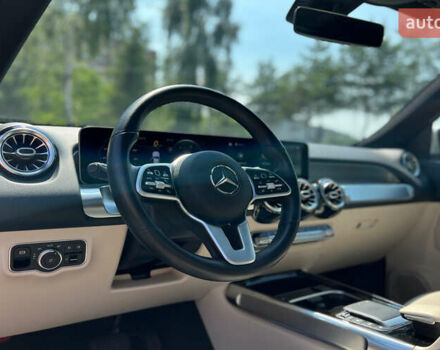 Серый Мерседес GLB-Class, объемом двигателя 2 л и пробегом 21 тыс. км за 33900 $, фото 20 на Automoto.ua