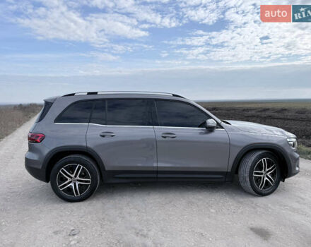 Серый Мерседес GLB-Class, объемом двигателя 1.95 л и пробегом 170 тыс. км за 30400 $, фото 11 на Automoto.ua