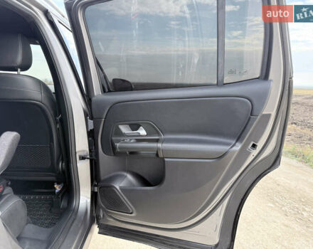 Серый Мерседес GLB-Class, объемом двигателя 1.95 л и пробегом 170 тыс. км за 30400 $, фото 24 на Automoto.ua