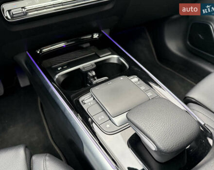 Сірий Мерседес GLB-Class, об'ємом двигуна 1.99 л та пробігом 29 тис. км за 35000 $, фото 13 на Automoto.ua