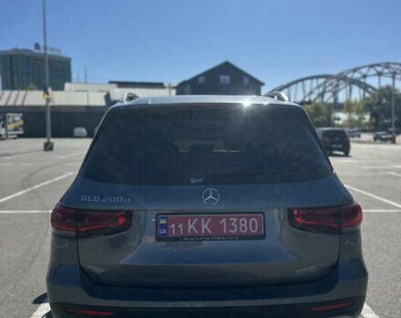 Серый Мерседес GLB-Class, объемом двигателя 1.95 л и пробегом 27 тыс. км за 37500 $, фото 3 на Automoto.ua
