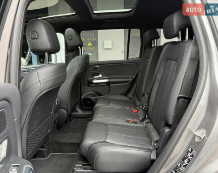 Сірий Мерседес GLB-Class, об'ємом двигуна 1.99 л та пробігом 29 тис. км за 35000 $, фото 10 на Automoto.ua