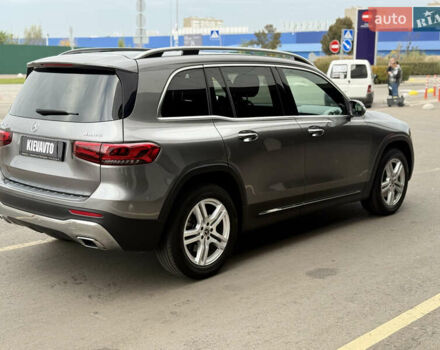 Сірий Мерседес GLB-Class, об'ємом двигуна 1.99 л та пробігом 29 тис. км за 35000 $, фото 5 на Automoto.ua