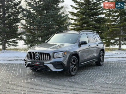 Серый Мерседес GLB-Class, объемом двигателя 2 л и пробегом 50 тыс. км за 37500 $, фото 1 на Automoto.ua