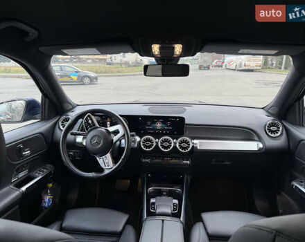 Синий Мерседес GLB-Class, объемом двигателя 1.99 л и пробегом 68 тыс. км за 27990 $, фото 25 на Automoto.ua