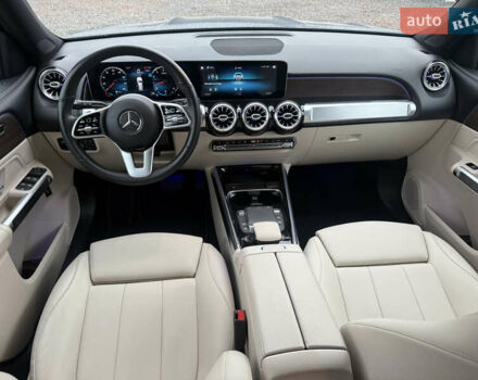 Синій Мерседес GLB-Class, об'ємом двигуна 1.99 л та пробігом 98 тис. км за 27000 $, фото 54 на Automoto.ua