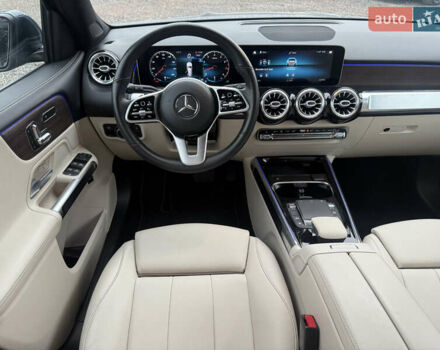 Синій Мерседес GLB-Class, об'ємом двигуна 1.99 л та пробігом 98 тис. км за 27000 $, фото 59 на Automoto.ua