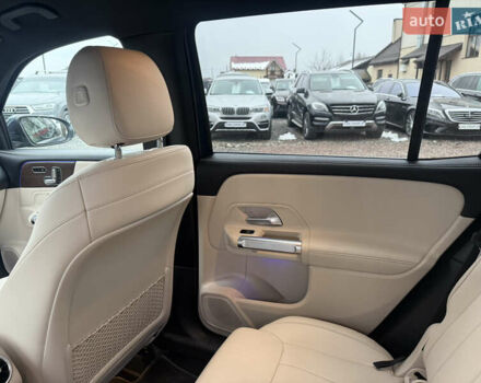 Синій Мерседес GLB-Class, об'ємом двигуна 1.99 л та пробігом 98 тис. км за 27000 $, фото 52 на Automoto.ua