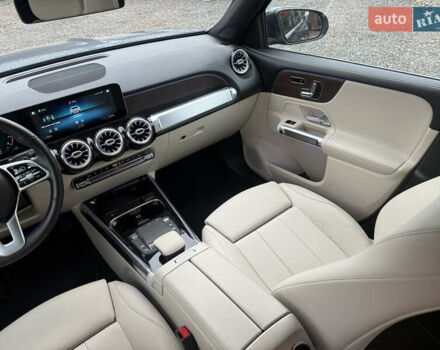 Синій Мерседес GLB-Class, об'ємом двигуна 1.99 л та пробігом 98 тис. км за 27000 $, фото 53 на Automoto.ua