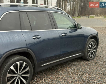 Синій Мерседес GLB-Class, об'ємом двигуна 1.99 л та пробігом 98 тис. км за 27000 $, фото 22 на Automoto.ua