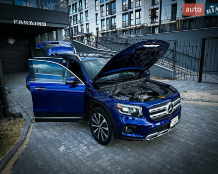 Синий Мерседес GLB-Class, объемом двигателя 1.99 л и пробегом 50 тыс. км за 26900 $, фото 13 на Automoto.ua