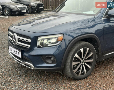 Синій Мерседес GLB-Class, об'ємом двигуна 1.99 л та пробігом 98 тис. км за 27000 $, фото 2 на Automoto.ua