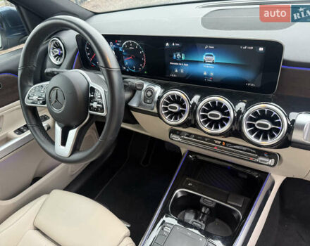 Синій Мерседес GLB-Class, об'ємом двигуна 1.99 л та пробігом 98 тис. км за 27000 $, фото 70 на Automoto.ua