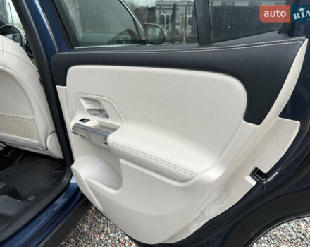 Синій Мерседес GLB-Class, об'ємом двигуна 1.99 л та пробігом 98 тис. км за 27000 $, фото 61 на Automoto.ua