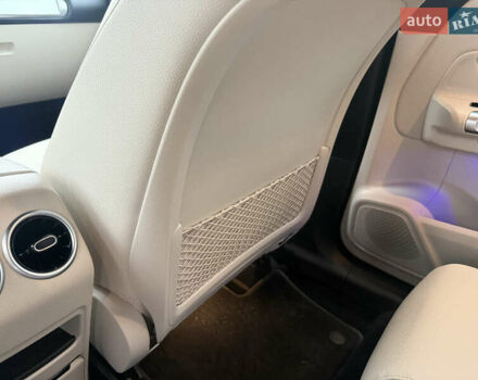 Синій Мерседес GLB-Class, об'ємом двигуна 1.99 л та пробігом 98 тис. км за 27000 $, фото 57 на Automoto.ua