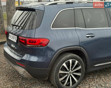 Синій Мерседес GLB-Class, об'ємом двигуна 1.99 л та пробігом 98 тис. км за 27000 $, фото 21 на Automoto.ua