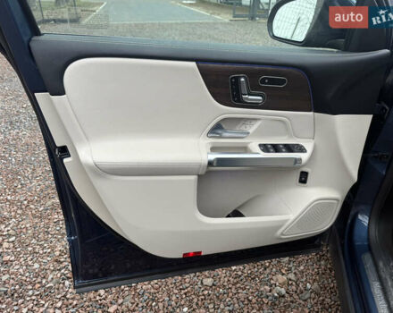 Синій Мерседес GLB-Class, об'ємом двигуна 1.99 л та пробігом 98 тис. км за 27000 $, фото 32 на Automoto.ua