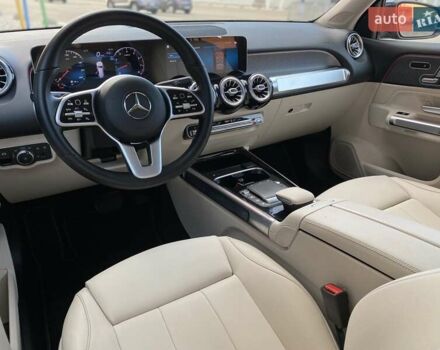 Синий Мерседес GLB-Class, объемом двигателя 1.99 л и пробегом 68 тыс. км за 33900 $, фото 11 на Automoto.ua