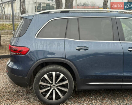 Синій Мерседес GLB-Class, об'ємом двигуна 1.99 л та пробігом 98 тис. км за 27000 $, фото 23 на Automoto.ua