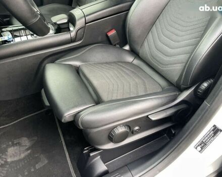 Мерседес GLB, объемом двигателя 2 л и пробегом 195 тыс. км за 27900 $, фото 3 на Automoto.ua
