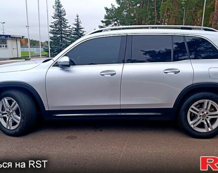 Серый Мерседес GLB, объемом двигателя 2 л и пробегом 84 тыс. км за 31700 $, фото 1 на Automoto.ua