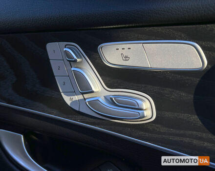 Белый Мерседес GLC 300, объемом двигателя 2 л и пробегом 182 тыс. км за 23600 $, фото 16 на Automoto.ua