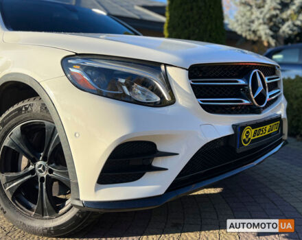 Белый Мерседес GLC 300, объемом двигателя 2 л и пробегом 182 тыс. км за 23600 $, фото 9 на Automoto.ua