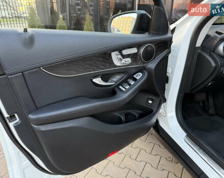 Белый Мерседес ГЛЦ-Класс, объемом двигателя 1.99 л и пробегом 262 тыс. км за 18000 $, фото 14 на Automoto.ua