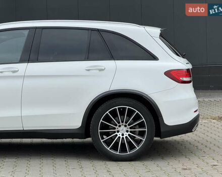 Мерседес ГЛЦ-Класс 2016 в Киеве на Automoto.ua Белый Мерседес ГЛЦ-Класс, объемом двигателя 3 л и пробегом 122 тыс. км за 29500 $, фото 5 на Automoto.ua