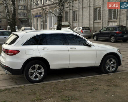 Белый Мерседес ГЛЦ-Класс, объемом двигателя 1.99 л и пробегом 179 тыс. км за 17000 $, фото 3 на Automoto.ua