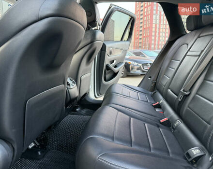 Белый Мерседес ГЛЦ-Класс, объемом двигателя 1.99 л и пробегом 262 тыс. км за 18000 $, фото 16 на Automoto.ua