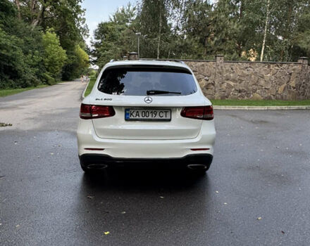 Белый Мерседес ГЛЦ-Класс, объемом двигателя 1.99 л и пробегом 260 тыс. км за 18500 $, фото 3 на Automoto.ua