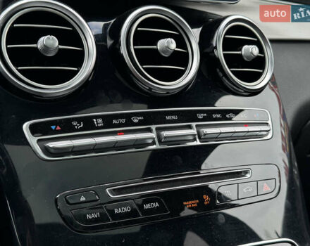 Мерседес ГЛЦ-Класс 2016 в Киеве на Automoto.ua Белый Мерседес ГЛЦ-Класс, объемом двигателя 3 л и пробегом 122 тыс. км за 29500 $, фото 26 на Automoto.ua