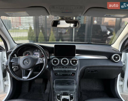 Белый Мерседес ГЛЦ-Класс, объемом двигателя 1.99 л и пробегом 262 тыс. км за 18000 $, фото 21 на Automoto.ua