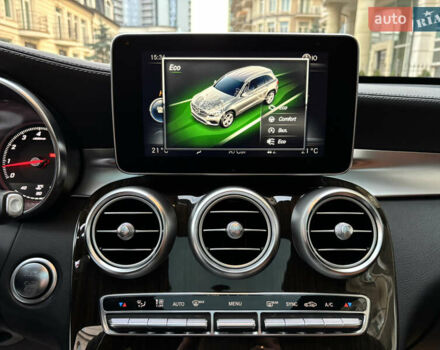 Белый Мерседес ГЛЦ-Класс, объемом двигателя 1.99 л и пробегом 120 тыс. км за 29900 $, фото 29 на Automoto.ua