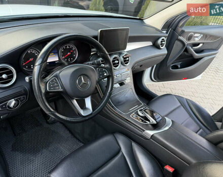 Белый Мерседес ГЛЦ-Класс, объемом двигателя 1.99 л и пробегом 262 тыс. км за 18000 $, фото 11 на Automoto.ua