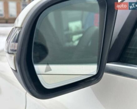 Белый Мерседес ГЛЦ-Класс, объемом двигателя 2 л и пробегом 283 тыс. км за 14900 $, фото 6 на Automoto.ua