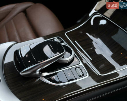Белый Мерседес ГЛЦ-Класс, объемом двигателя 1.99 л и пробегом 120 тыс. км за 29900 $, фото 33 на Automoto.ua
