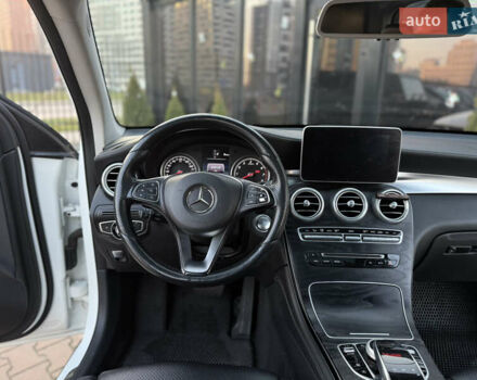 Белый Мерседес ГЛЦ-Класс, объемом двигателя 1.99 л и пробегом 262 тыс. км за 18000 $, фото 22 на Automoto.ua