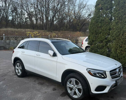 Белый Мерседес ГЛЦ-Класс, объемом двигателя 1.99 л и пробегом 119 тыс. км за 32000 $, фото 5 на Automoto.ua