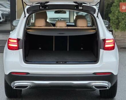 Мерседес ГЛЦ-Класс 2017 в Киеве на Automoto.ua Белый Мерседес ГЛЦ-Класс, объемом двигателя 2.14 л и пробегом 57 тыс. км за 36999 $, фото 41 на Automoto.ua