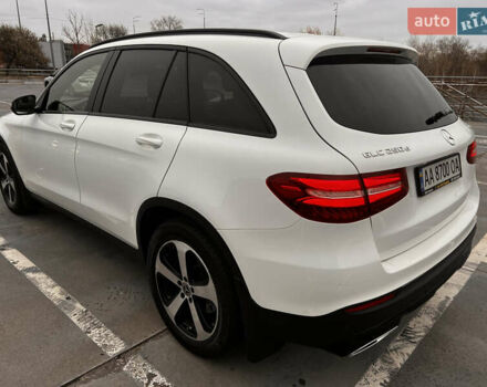 Білий Мерседес ГЛЦ-Клас, об'ємом двигуна 2.2 л та пробігом 33 тис. км за 39000 $, фото 3 на Automoto.ua