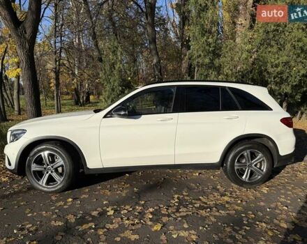 Білий Мерседес ГЛЦ-Клас, об'ємом двигуна 2.14 л та пробігом 164 тис. км за 25500 $, фото 3 на Automoto.ua