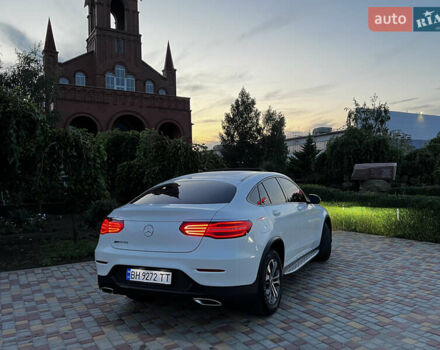 Белый Мерседес ГЛЦ-Класс, объемом двигателя 1.99 л и пробегом 68 тыс. км за 35800 $, фото 15 на Automoto.ua