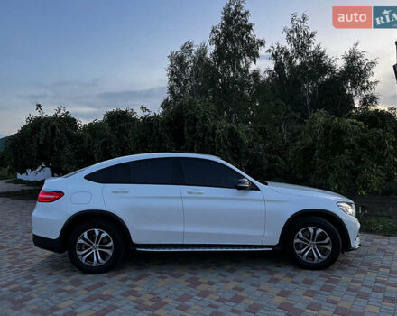 Белый Мерседес ГЛЦ-Класс, объемом двигателя 1.99 л и пробегом 68 тыс. км за 35800 $, фото 13 на Automoto.ua