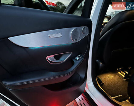 Белый Мерседес ГЛЦ-Класс, объемом двигателя 1.99 л и пробегом 68 тыс. км за 35800 $, фото 29 на Automoto.ua