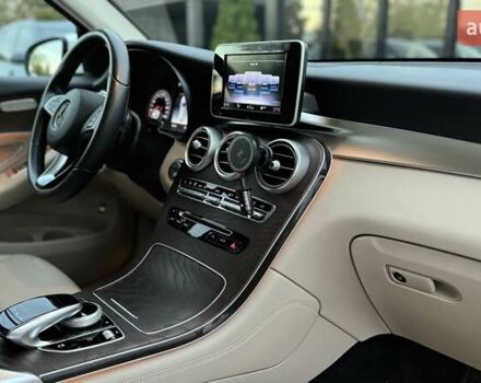 Мерседес ГЛЦ-Класс 2017 в Киеве на Automoto.ua Белый Мерседес ГЛЦ-Класс, объемом двигателя 2.14 л и пробегом 57 тыс. км за 36999 $, фото 21 на Automoto.ua