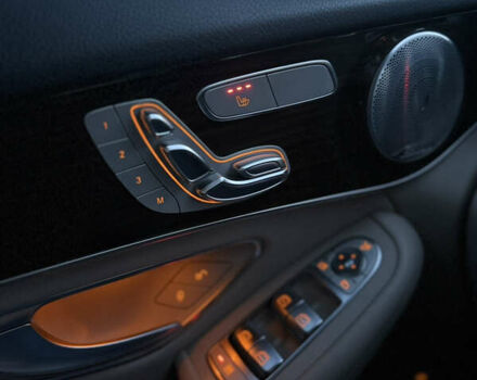 Белый Мерседес ГЛЦ-Класс, объемом двигателя 1.99 л и пробегом 119 тыс. км за 32000 $, фото 22 на Automoto.ua