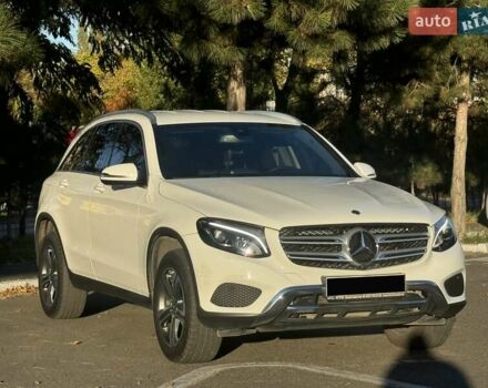 Білий Мерседес ГЛЦ-Клас, об'ємом двигуна 1.99 л та пробігом 80 тис. км за 27700 $, фото 4 на Automoto.ua